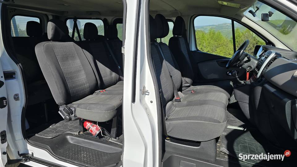 Renault Trafic 9osobowy 110000km Klęczany
