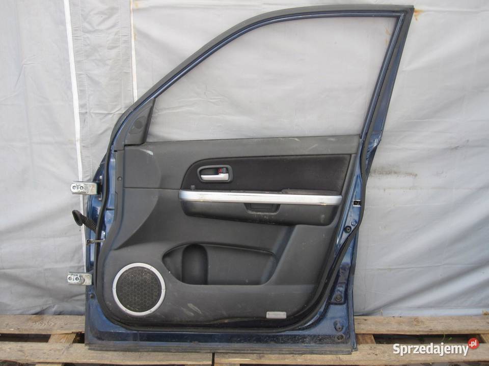 SUZUKI GRAND VITARA II LIFT 09r drzwi prawe świętokrzyskie