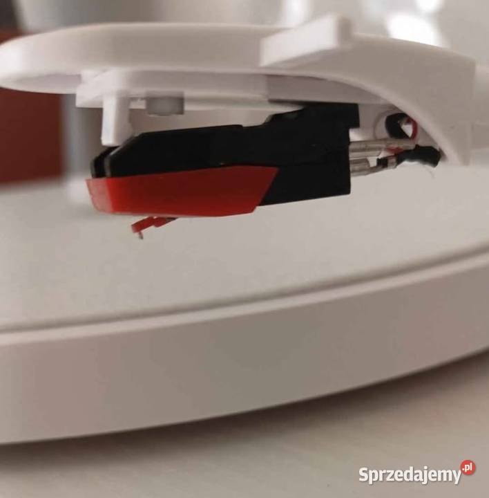 Gramofon Fenton RP162W z bluetooth