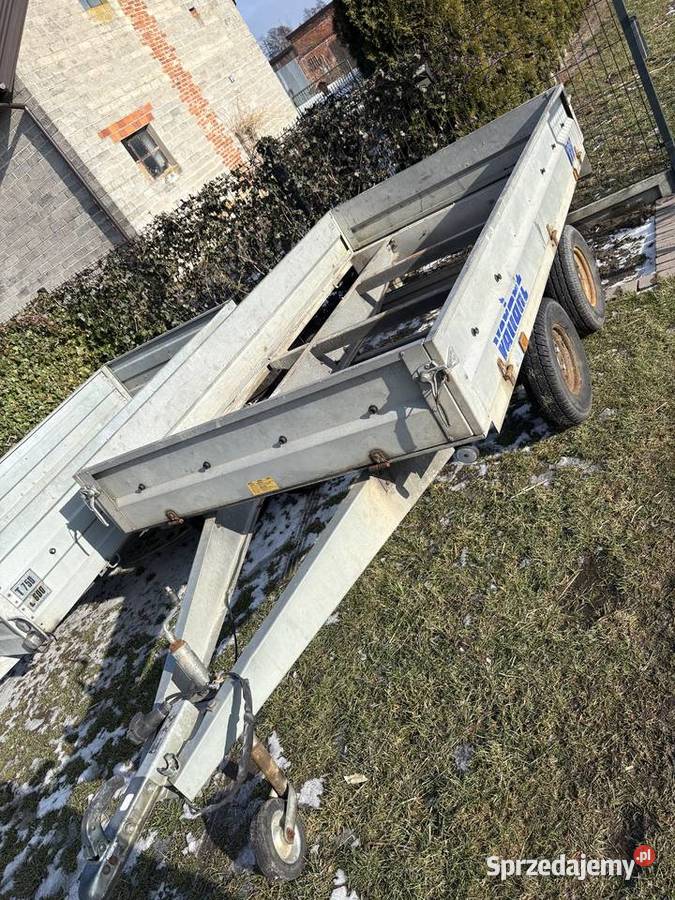 Przyczepa samochodowa