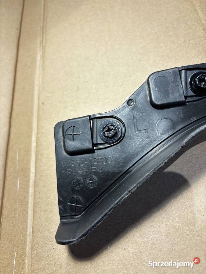 Chlapacz Corolla lewy Radom