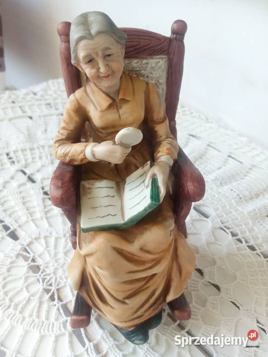 Kpl figurek ceramicznych