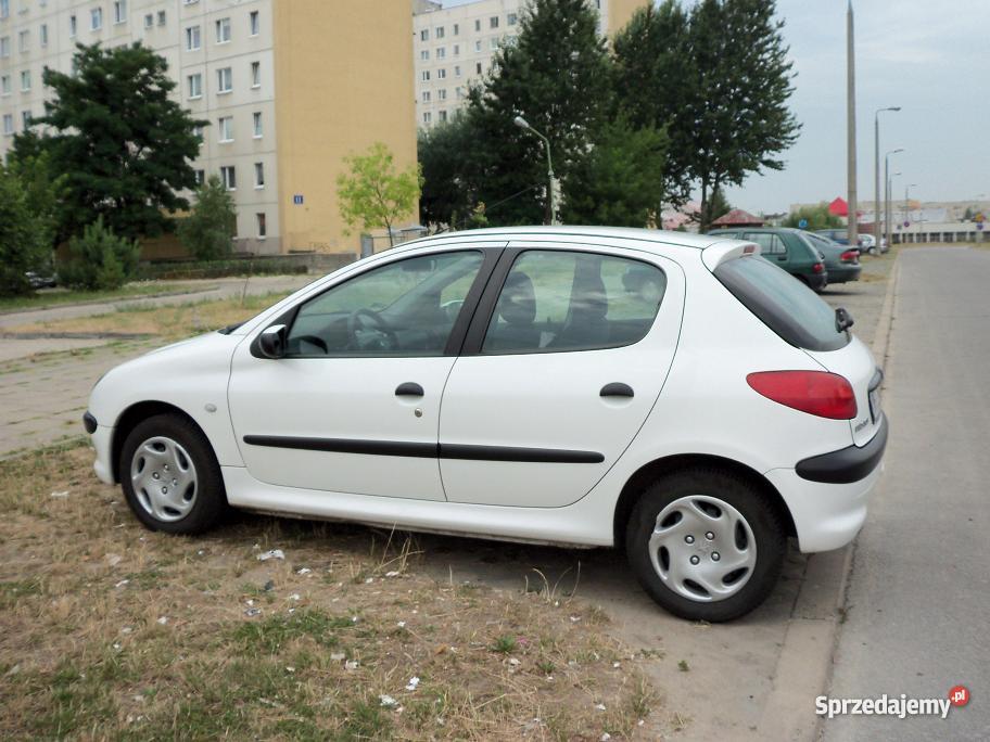 Peugeot 206 Husky 11 Kat 2002r biały Radom