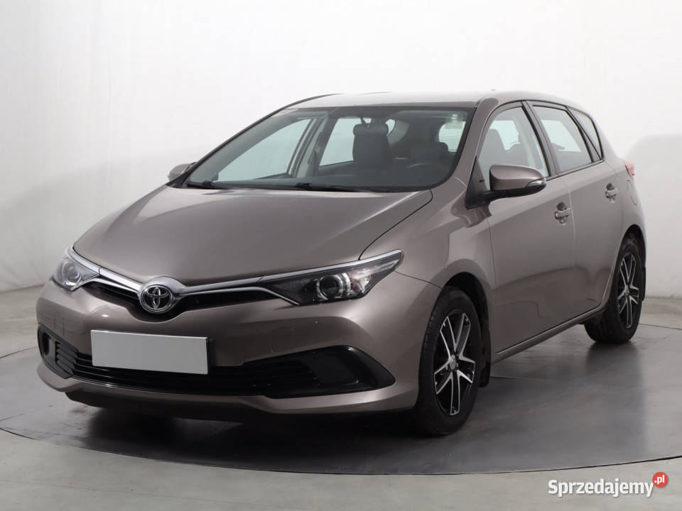 Toyota Auris 13 Dual VVTi Rok produkcji 2015 Katowice sprzedam