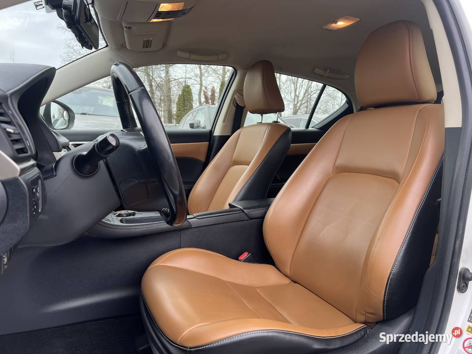 Lexus CT 200h 2016 Rok produkcji 2016 Warszawa