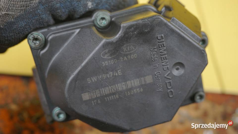 RIO III i20 11 CRDI 13r 75 D3FA przepustnica osobowe świętokrzyskie Suków