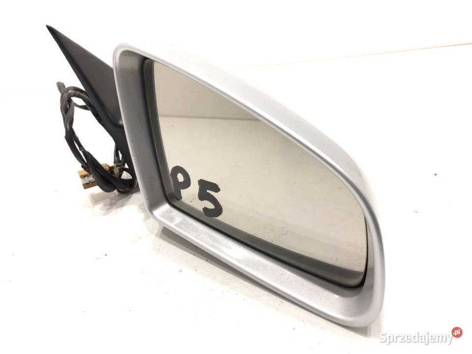 LUSTERKO PRAWY AUDI A4 B6 SedanLimuzyna 0005 osobowe podkarpackie