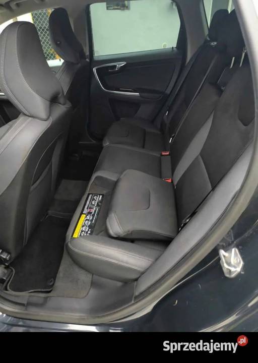 Volvo XC60 24D5 AWD 2013 348553km