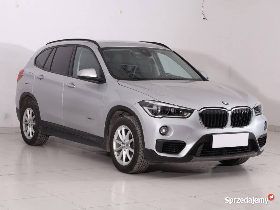 BMW X1 sDrive18d światła do jazdy dziennej X1 Piaseczno