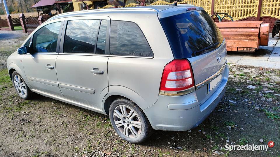 Opel Zafira B lifcie 17CDTI 110 2009r 281 Rok produkcji 2009 Przeworsk