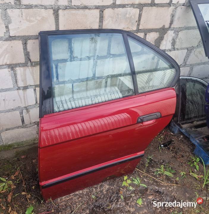 BMW 5 E34 Sedan drzwi lewe tylne tył szyba zamek