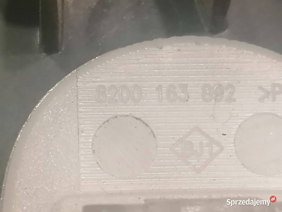 lampka z podsufitki 8200163892 Renault Scenic 2 Piotrków Trybunalski