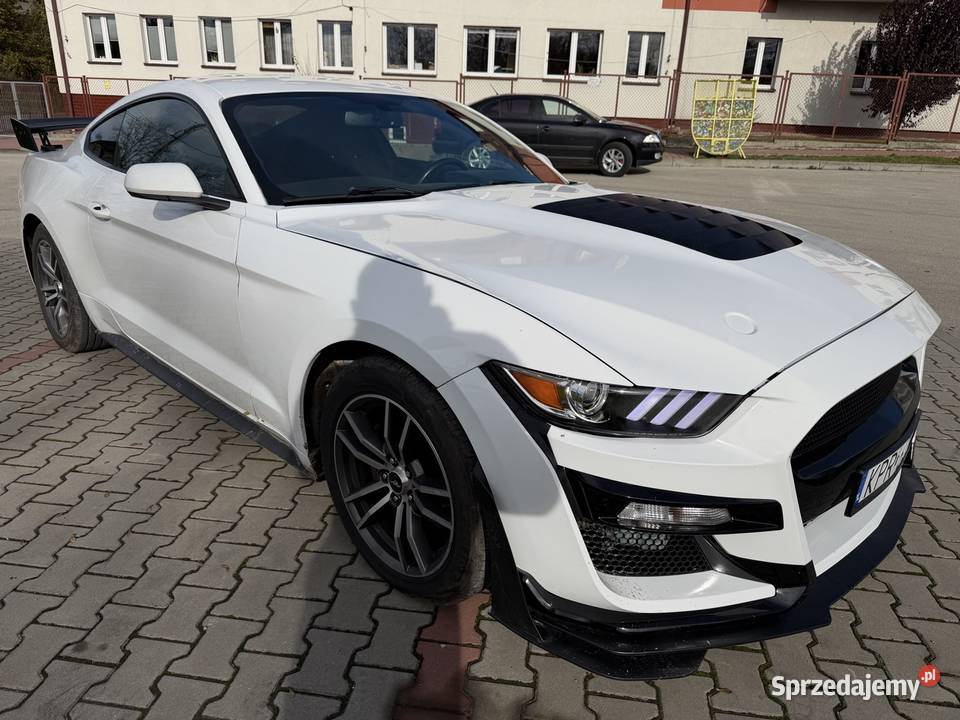 Ford mustang 37 219000km małopolskie Zielenice