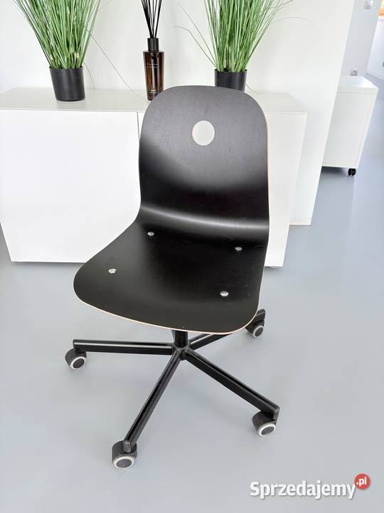 Krzesła fotele Ikea Sporren Meble