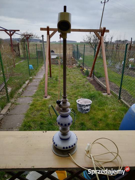 Sprzedam starą lampę cynowo ceramiczną Lampy stołowe i nocne Nowogard