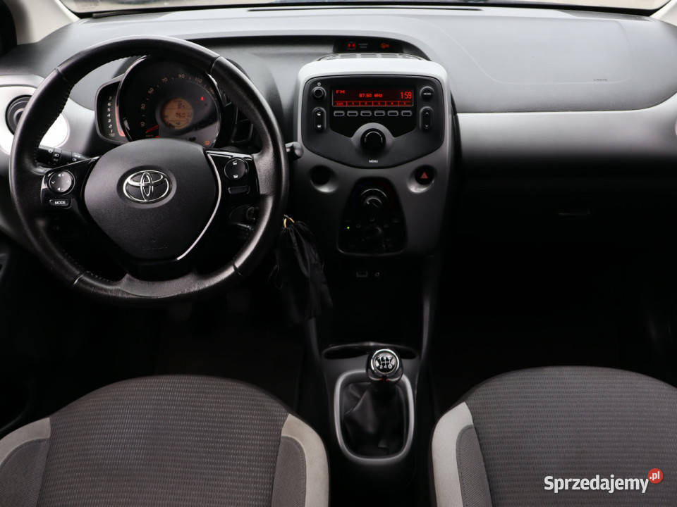 Toyota Aygo 10 VVTi dolnośląskie Bielany Wrocławskie