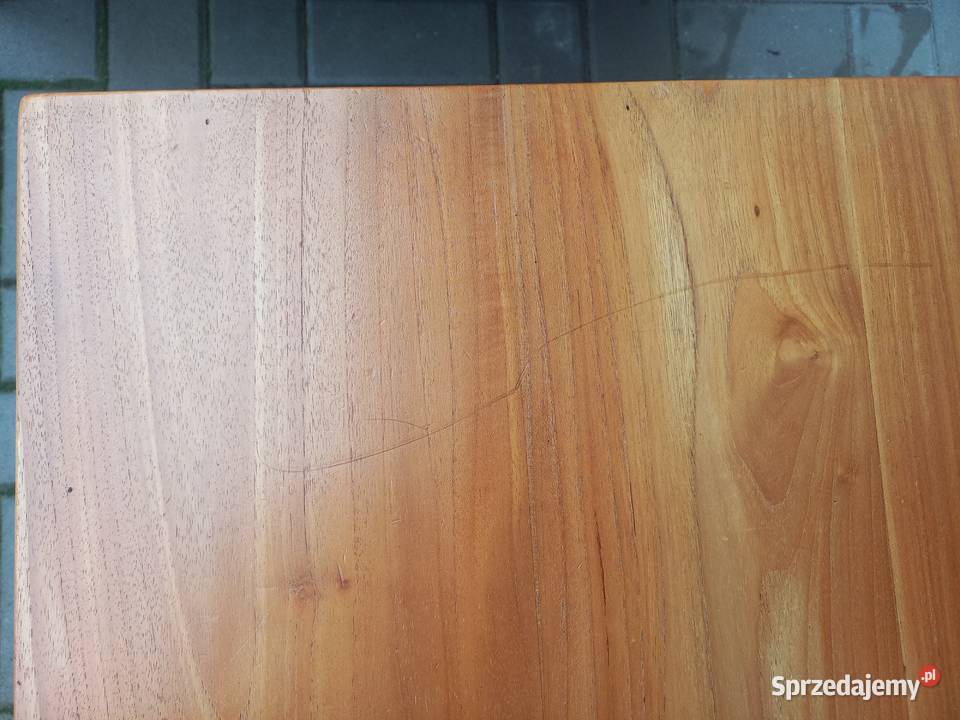 Stolik kawowy z szufladą drewniany kwadratowy 40cm Gawroniec