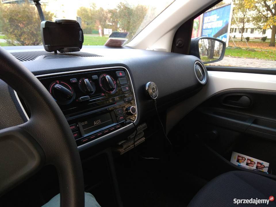 VW Up nowy polski salon biały Kraków
