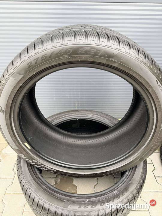 Opony zimowe 30535 R21 i 27540 R21 z homologacją Włocławek sprzedam