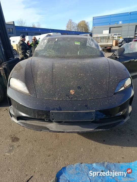PORSCHE Taycan Sport Turismo Y14S Performance osobowe