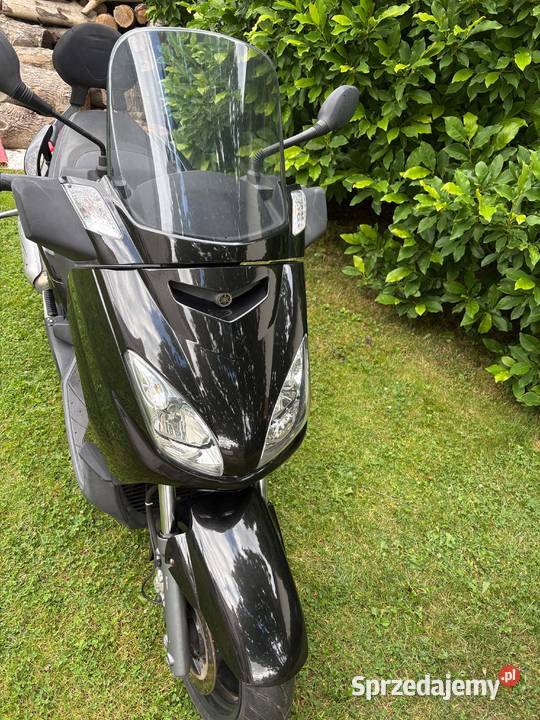 Skuter Yamaha XMax 125R Majesty 125cm3 sprzedam