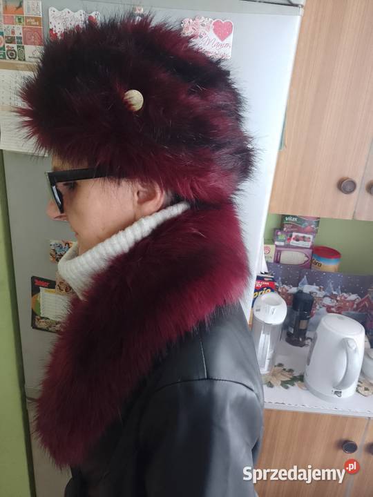 TED BAKERFutrzana bordowa czapka zimowa z Kraków