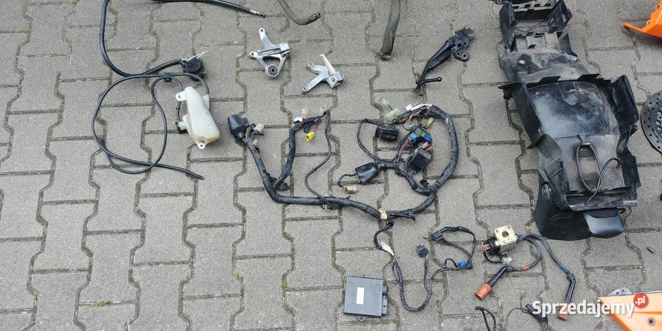 Yamaha YZF750 r rama plastiki części tłumik