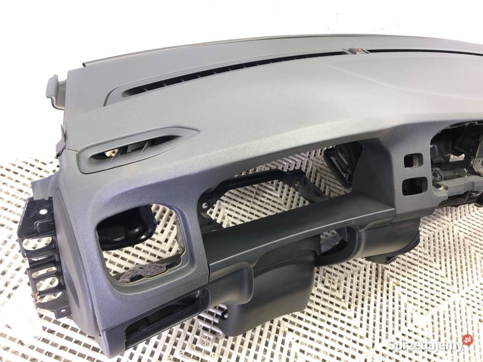 KOKPIT VOLVO V60 I Kombi 1018 KONSOLA DESKA osobowe Deski rozdzielcze, konsole