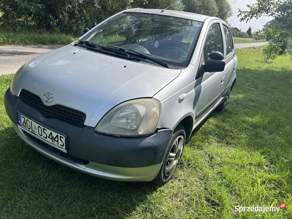 Toyota yaris VVTi 5 drzwiKlimatyzacja sprawna Yaris Imno