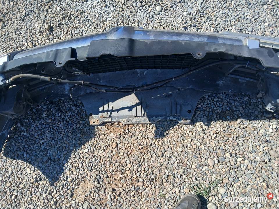 Zderzak przedni kompletny Opel Vectra C III lift małopolskie Radłów