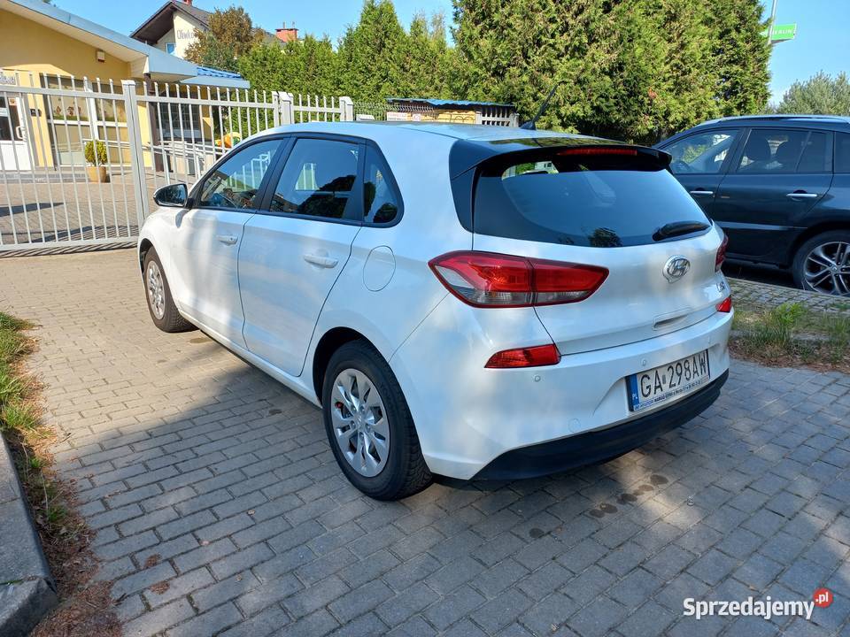 Hyundai i30 2017r salon 16 CRDI 110 pomorskie Gdynia