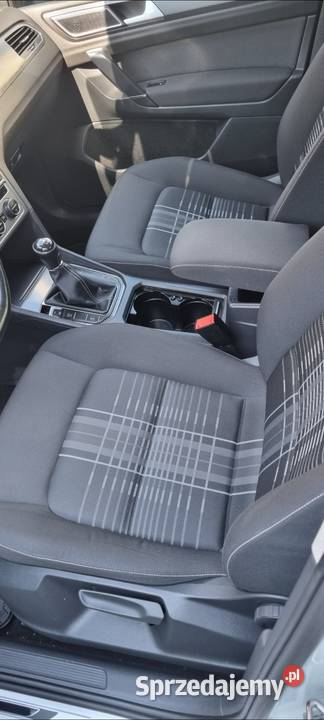 Volkswagen Golf Sportsvan 2015r 20 tdi 150 wielofunkcyjna kierownica Golub-Dobrzyń