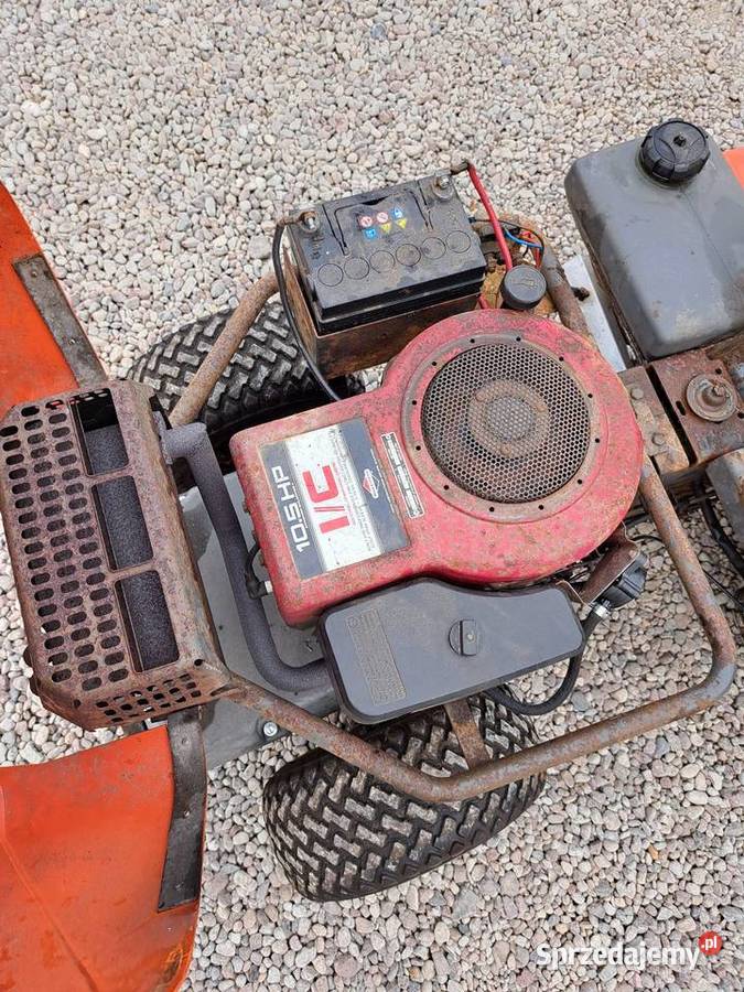 Ciągniczek Husqvarna 850 rider Traktorki sprzedam