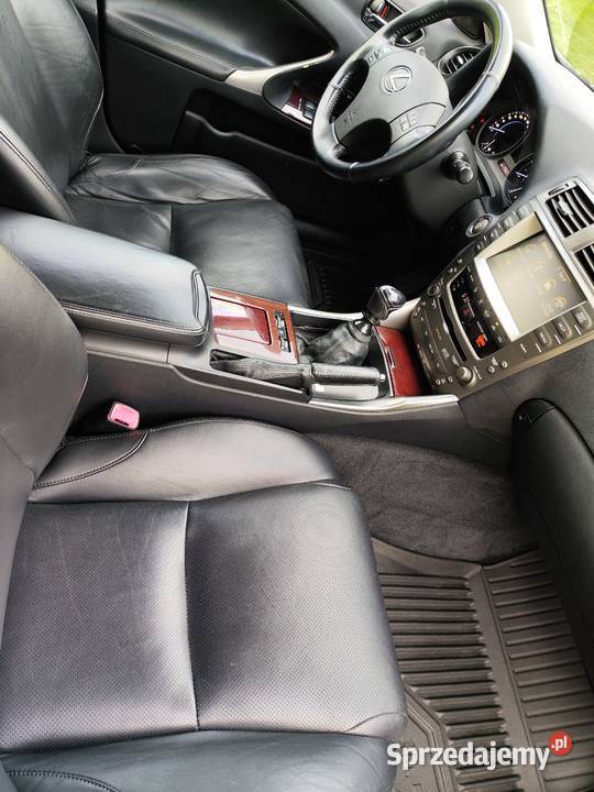 Lexus is 220 d Prestige lubelskie Lublin