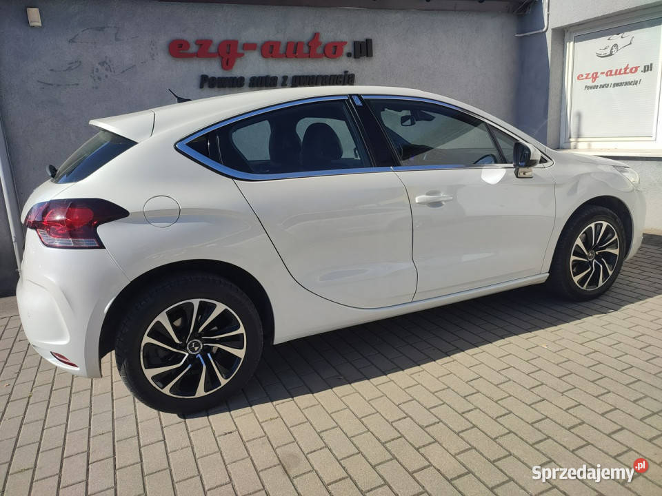 Citroen DS4 serwis bogate wyposażenie b ładny wielofunkcyjna kierownica DS4