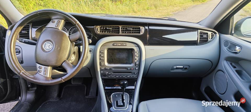 Jaguar XType Estate 30 V6 4x4 Executive Automat 2967cm3