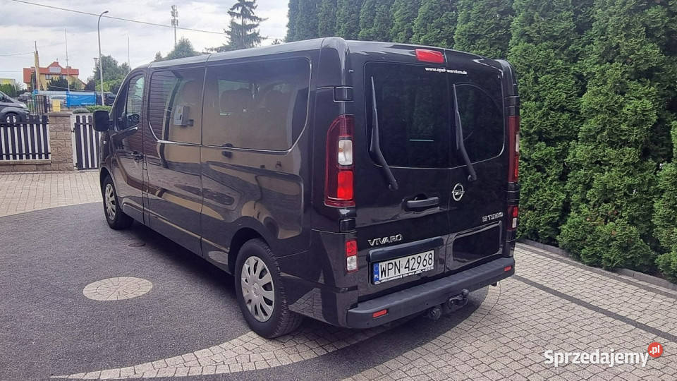 Opel Vivaro 9 Osób Navi Led 125 GWARANCJA Zakup lakier metallic Płońsk