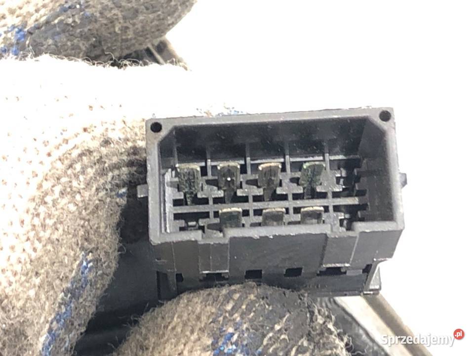 LUSTERKO PRAWY AUDI A6 C5 Kombi 9705 CZARNY osobowe