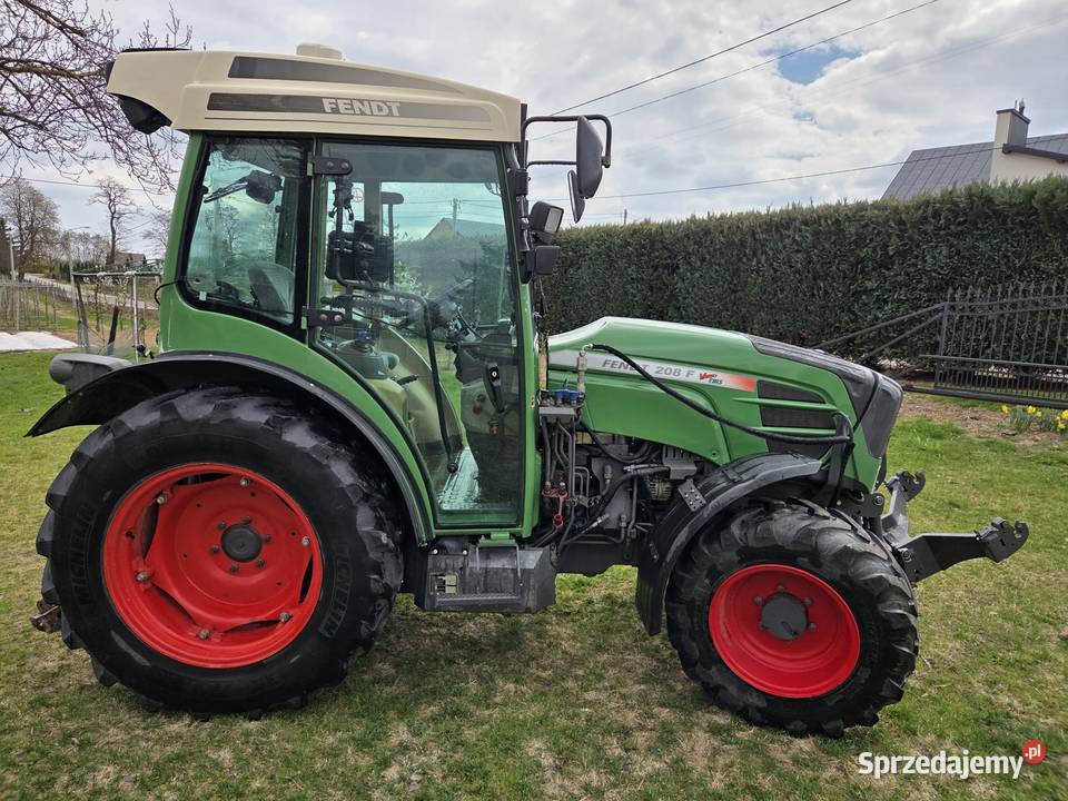 Sprzedam ciągnik sadowniczy Fendt 208F Vario Przedni TUZ Promna