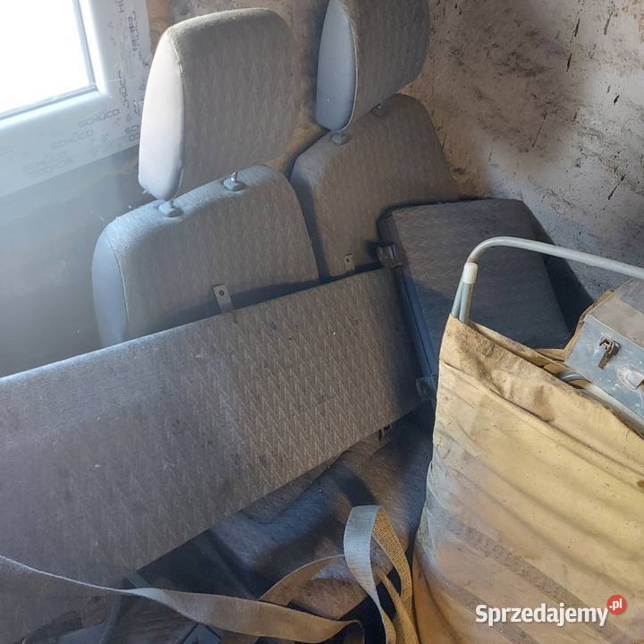 Kanapa siedzenia fotel toyota hilux Kłodzko sprzedam