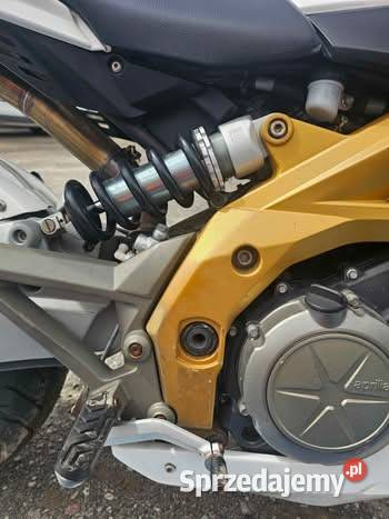 Aprilia Shiver 750 Szramowo