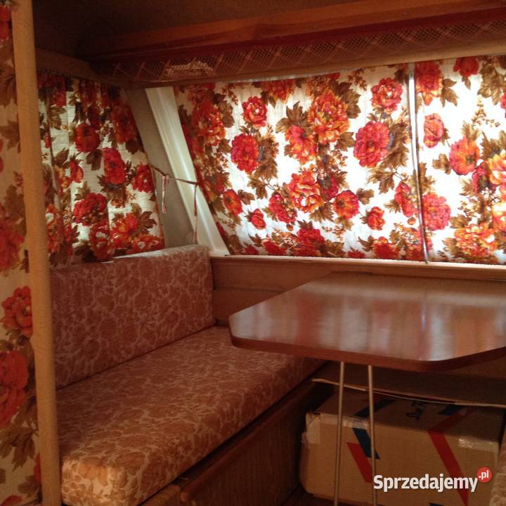 Przyczepa kempingowa N 126A Kije