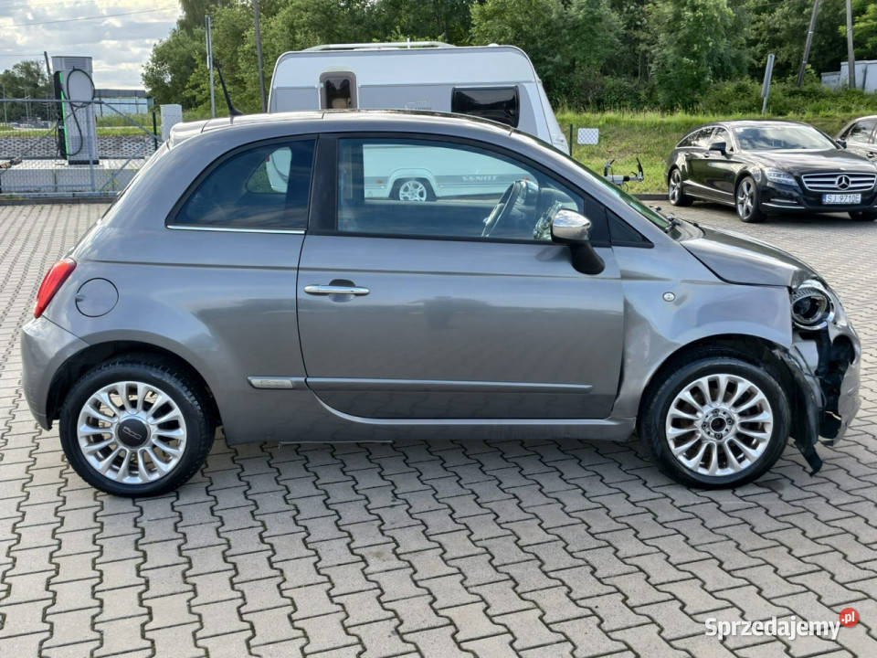 Fiat 500 lifcie 12 benzyna 70 tablet ledy klima benzyna Kęty