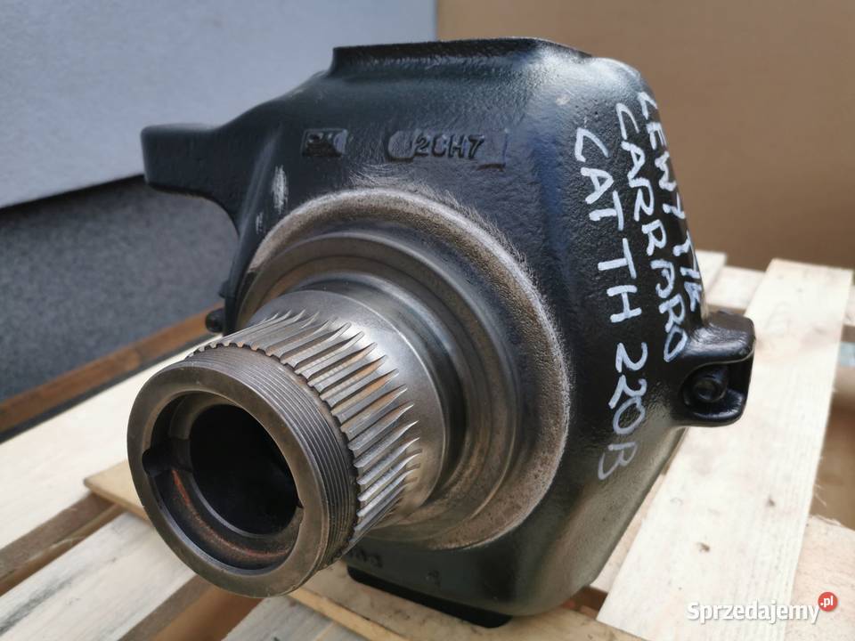 Zwrotnica lewy tył Cat TH 220B Carraro Wilkowo