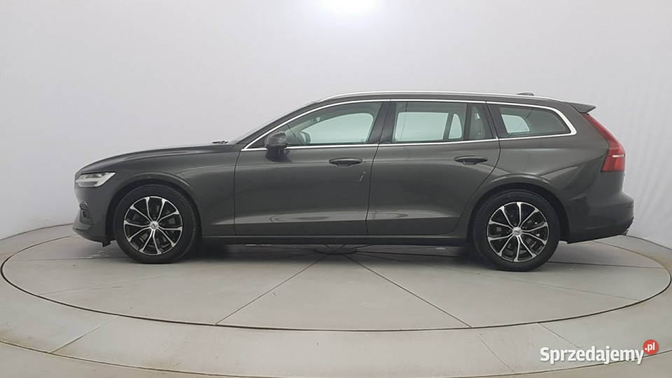 Volvo V60 B4 D Momentum Pro Z Polskiego Salonu Warszawa sprzedam