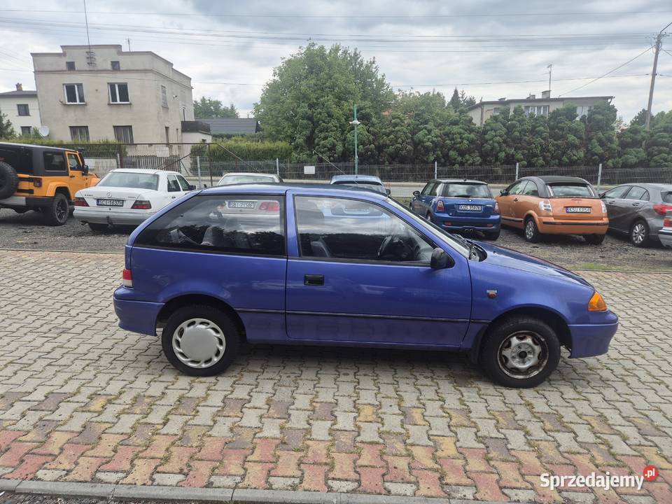 Suzuki Swift 10 benz 53 Zdrowy 1998 r benzyna Bujaków