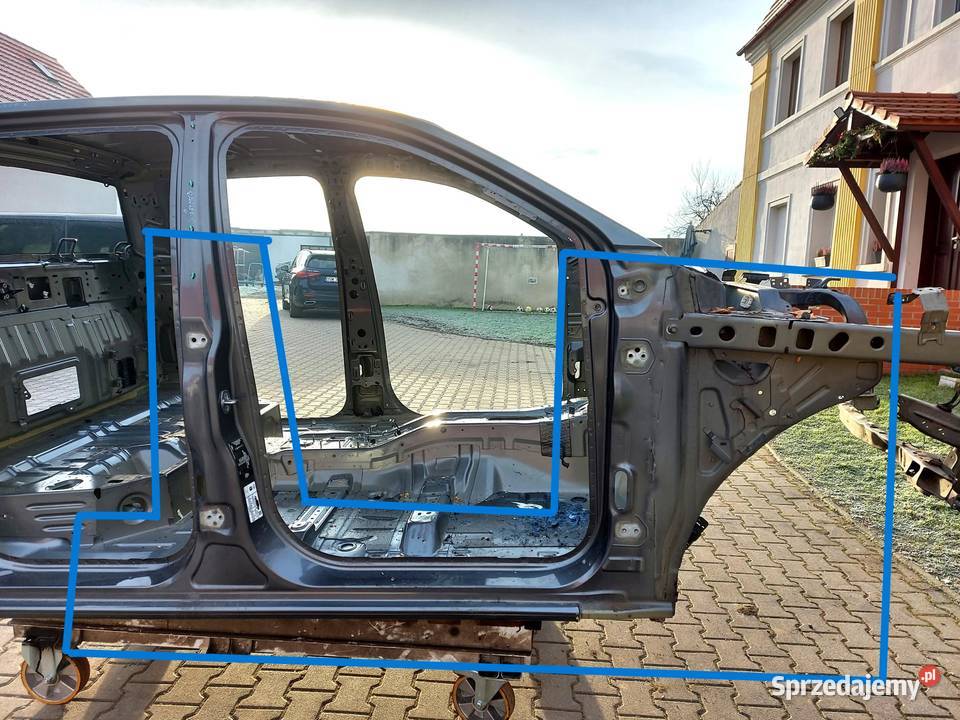 Ford Ranger VI 6 2024r SŁUPEK ŚRODKOWY PRAWY BOK osobowe sprzedam