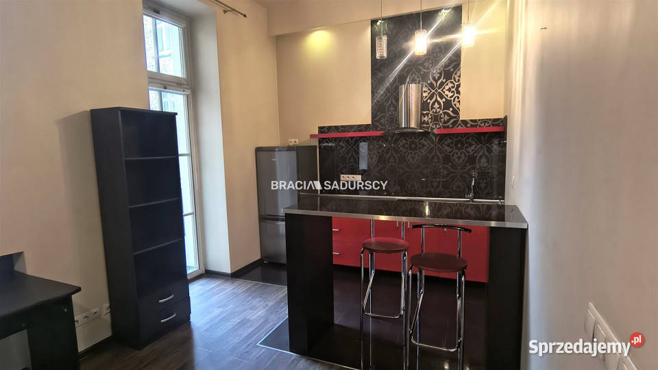 Mieszkanie na wynajem Kraków 2618m2 1 pokojowe Piętro 1 sprzedam