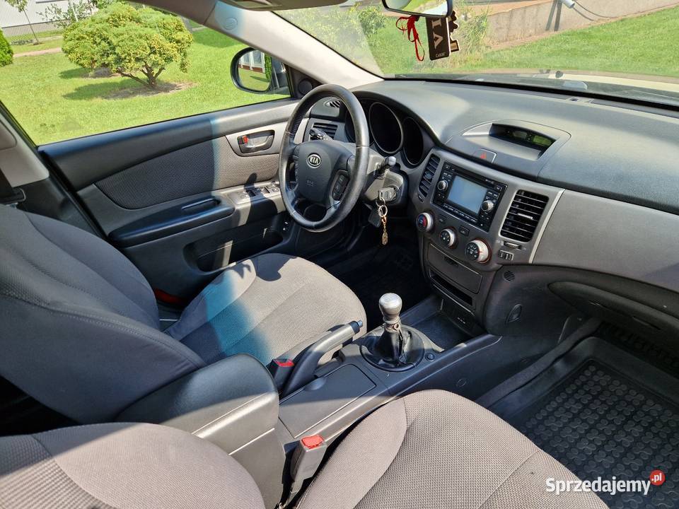 Kia Magentis 20CRDi 150
Salon Polska 2009 grafitowy Magentis Nadma