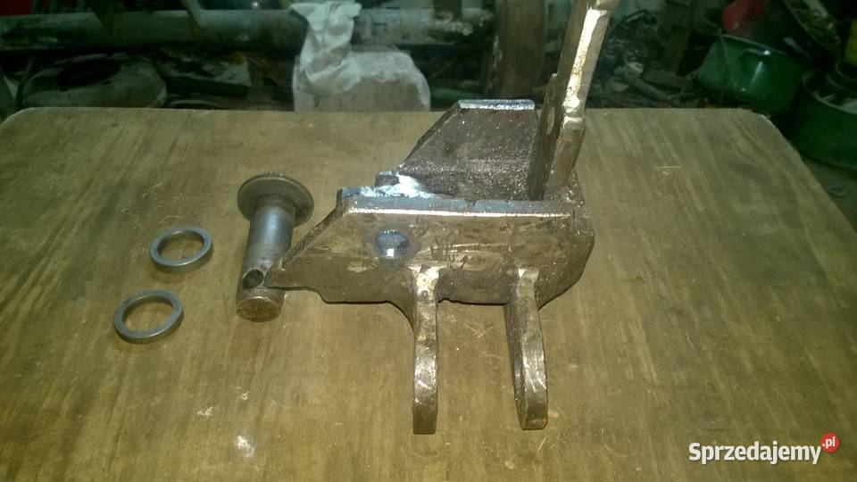 Wspornik uchwyt siłownika wspomaganie MTZ 82 Do ciągników Stara Kiszewa